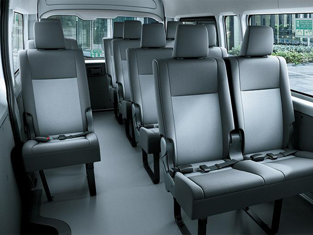 هيونداي Vs تويوتا هايس السعودية